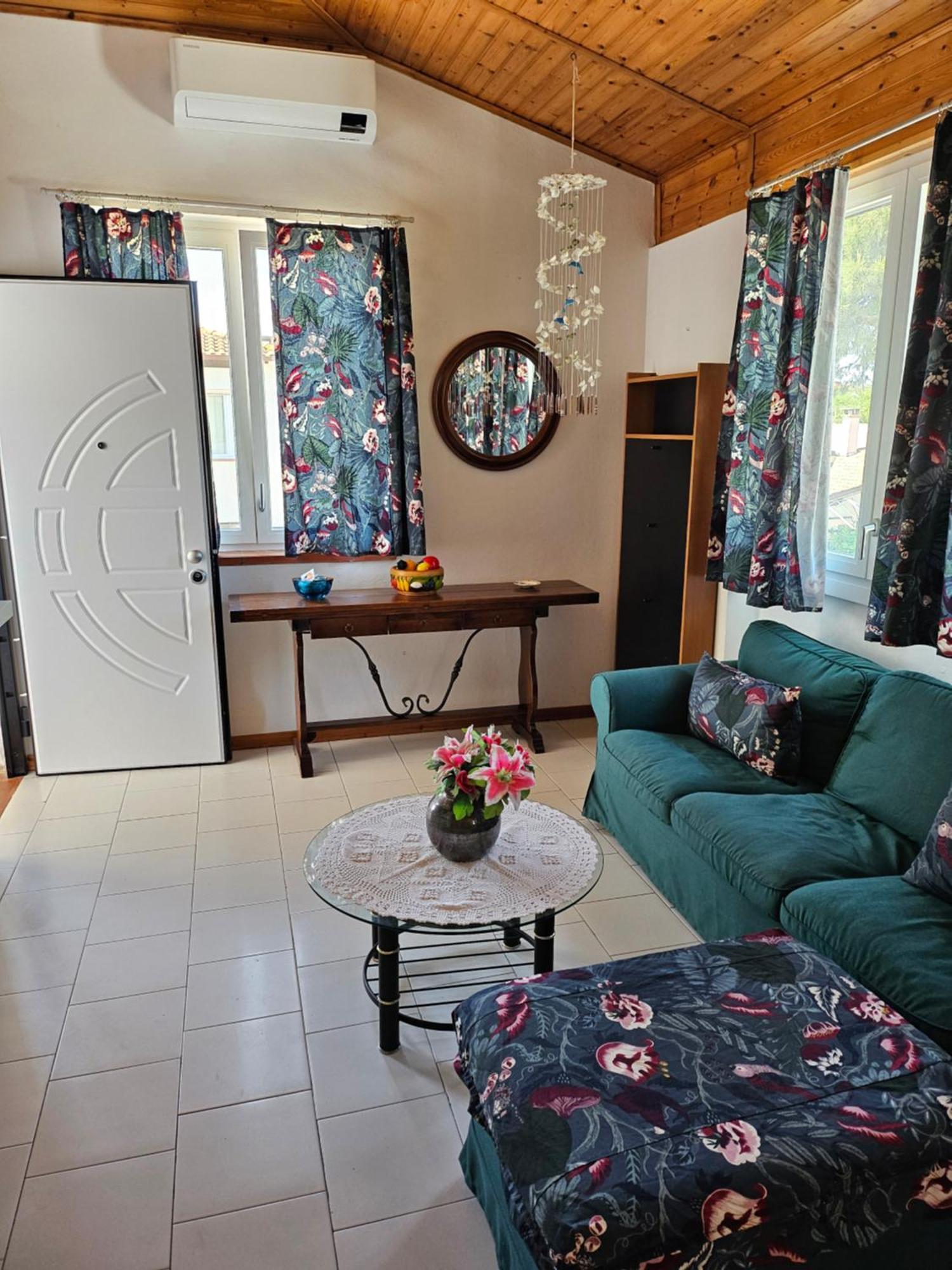 Villa Mavalupa ลีโด เดลเล นาซิโอนี ภายนอก รูปภาพ